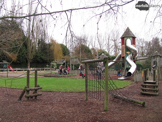 Banham Zoo -Outdoor play